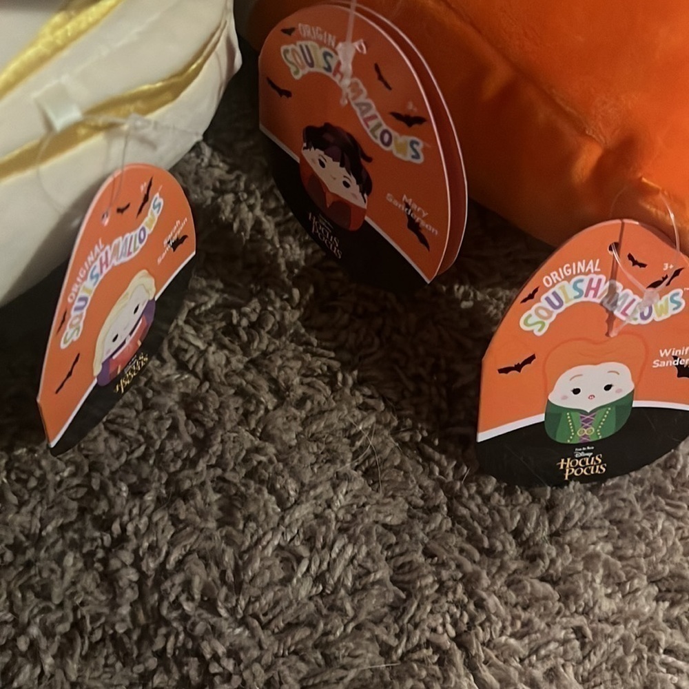 Squishmellows - Picture 2 of 2